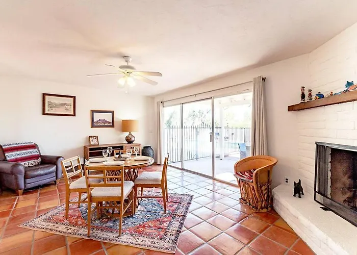 Sabino Canyon Vista - Serene Desert Escape With Pool & Grill, Sleeps 8 Apartment *