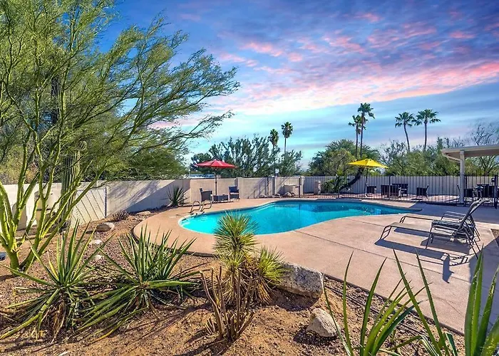 Sabino Canyon Vista - Serene Desert Escape With Pool & Grill, Sleeps 8 Apartment *